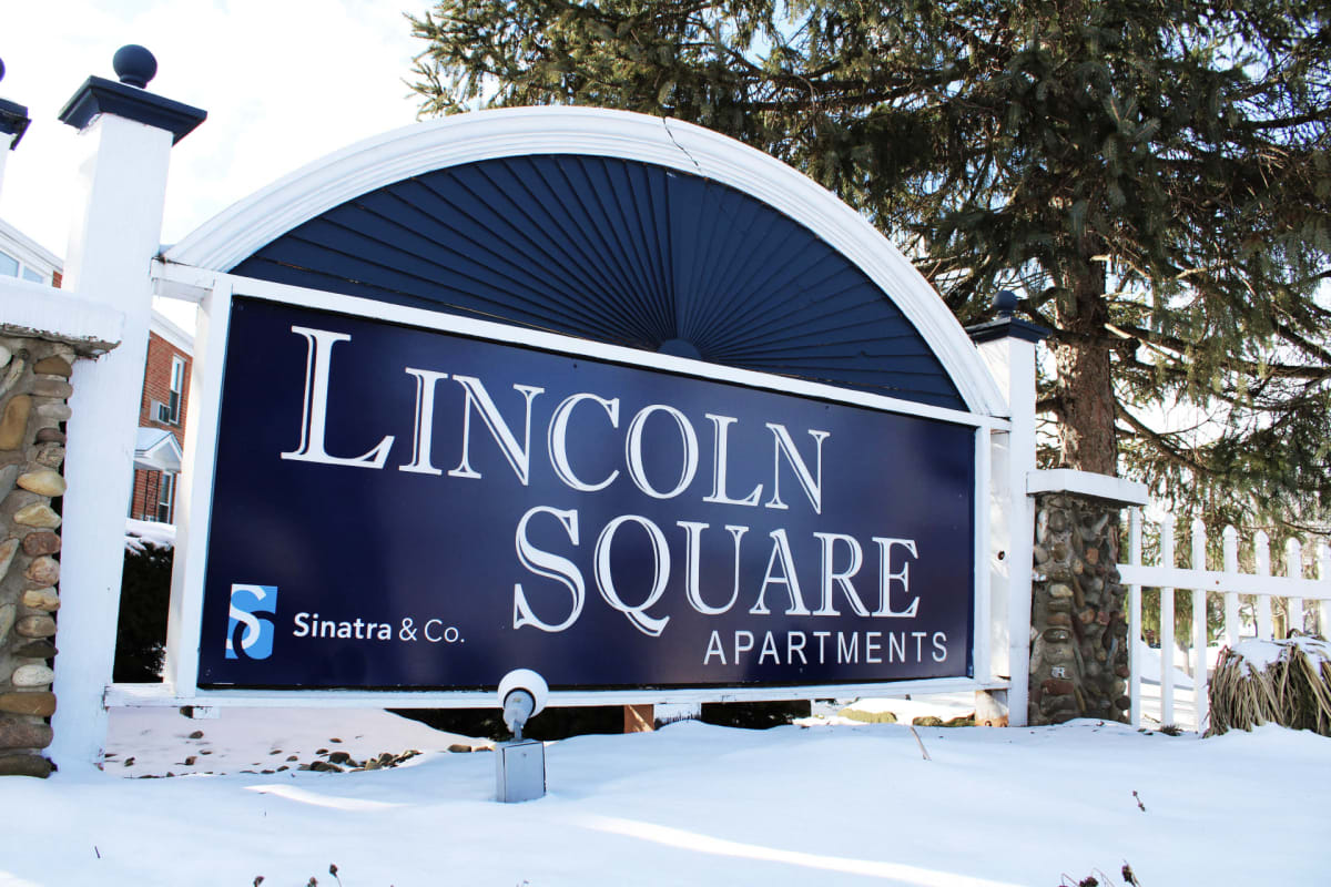 Photos and Video of Lincoln Square Apartments in Hamburg, NY